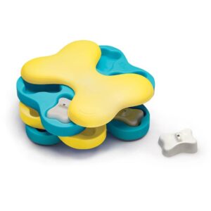 Іграшка для собак Nina Ottosson Dog Tornado Blu (Дог Торнадо) інтерактивна 2 рівень 28х19